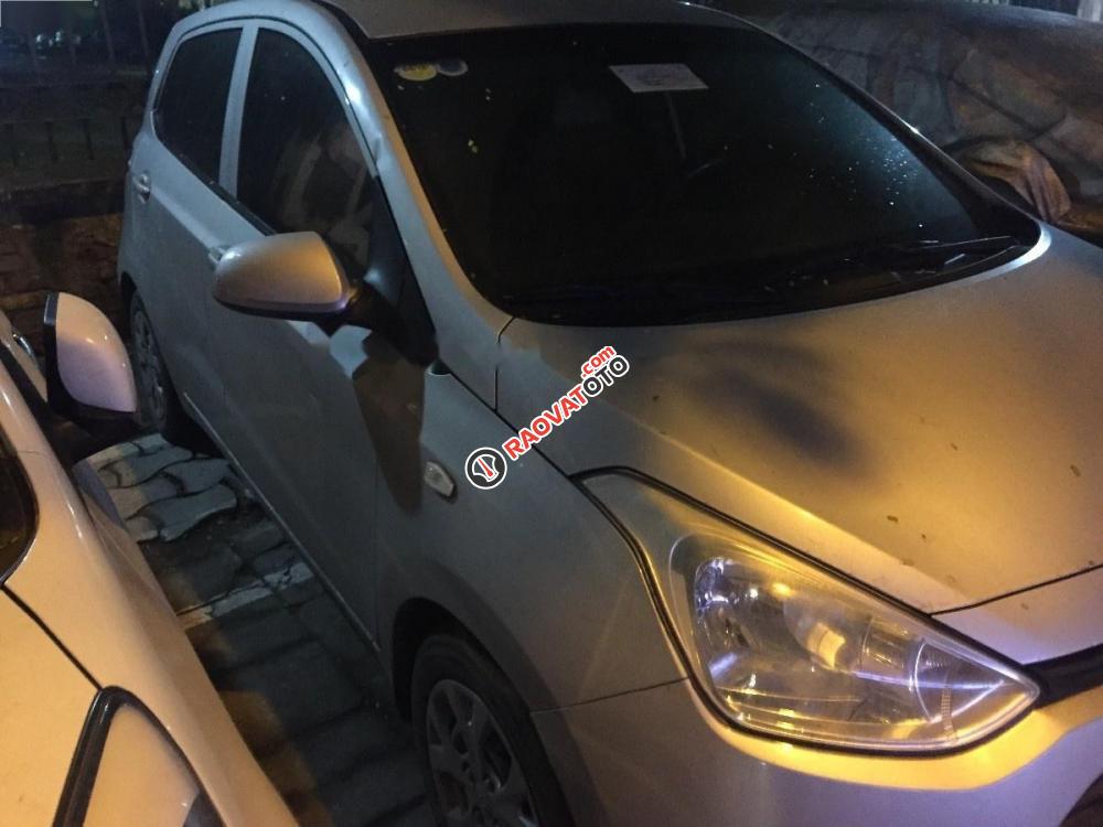 Bán Hyundai Grand i10 đời 2015, màu bạc, nhập khẩu nguyên chiếc, giá chỉ 270 triệu-1