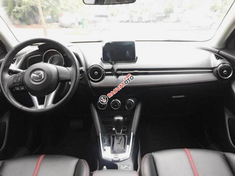 Bán xe Mazda 2 1.5 AT đời 2015, màu đen-5