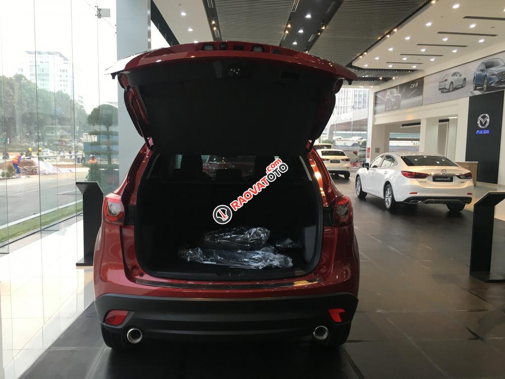 Giảm giá đặc biệt Mazda CX5 2.5 AT 2017, đủ màu, giao xe ngay, CTKM hấp dẫn. LH: 0938.90.68.63/0983.85.65.65-7