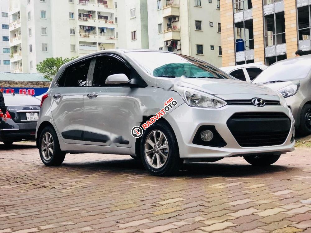 Bán Hyundai Grand i10 1.2 MT đời 2015, màu bạc, nhập khẩu -4