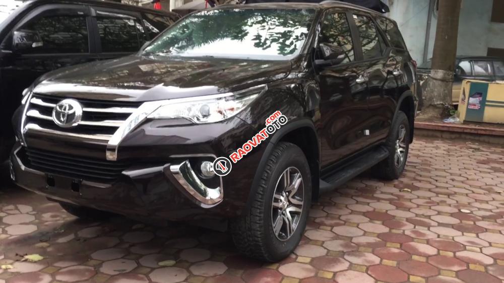 Khuyến mãi xe Fortuner 2.7V giá tốt nhất tại Biên Hòa-Đồng Nai- xe giao ngay- góp 90%-0941000600-4