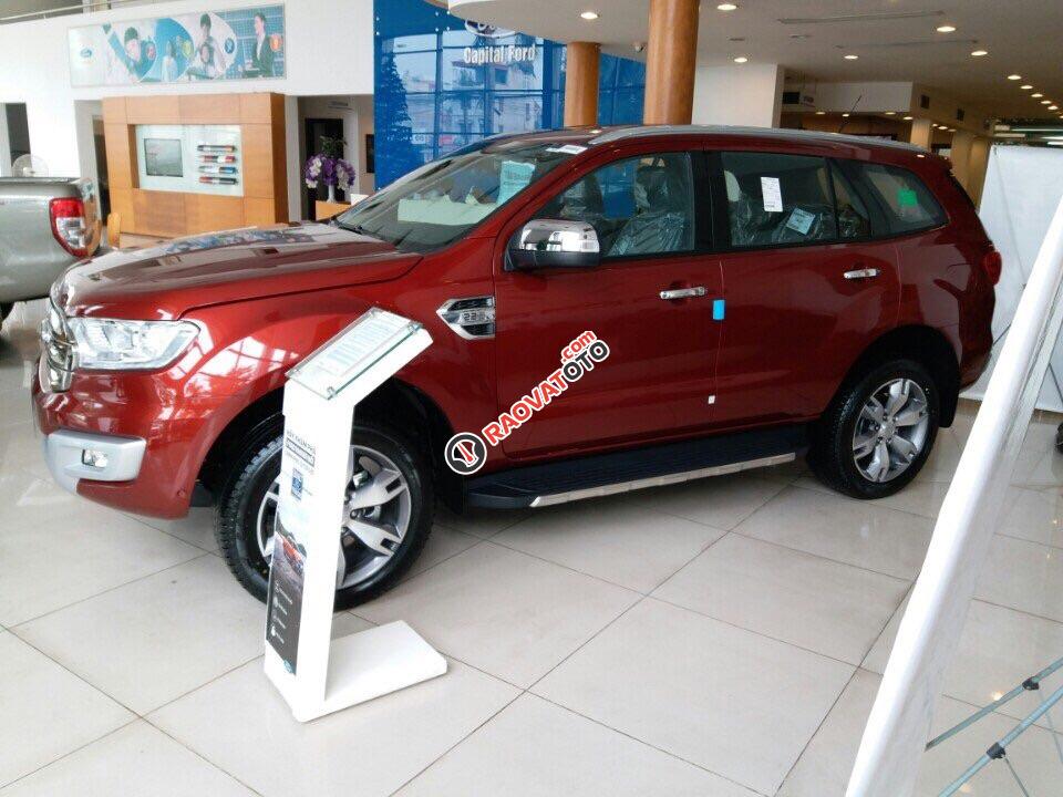 Ford Giải Phóng bán xe Ford Everest 2017 nhập Thái, đủ màu, trả góp 85%, tặng bộ phụ kiện 7 món - LH: 0988587365-2