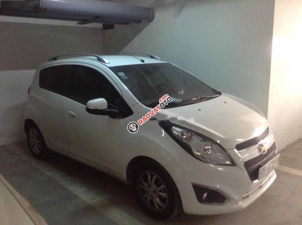 Xe Chevrolet Spark LT 1.0 MT sản xuất 2016, màu trắng chính chủ, giá tốt-0