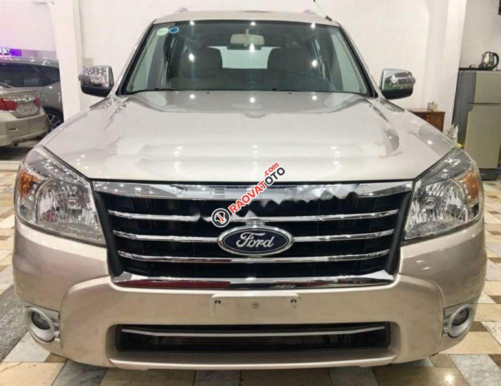 Bán ô tô Ford Everest 2.5L 4x2 MT đời 2012, màu bạc, 580 triệu-0