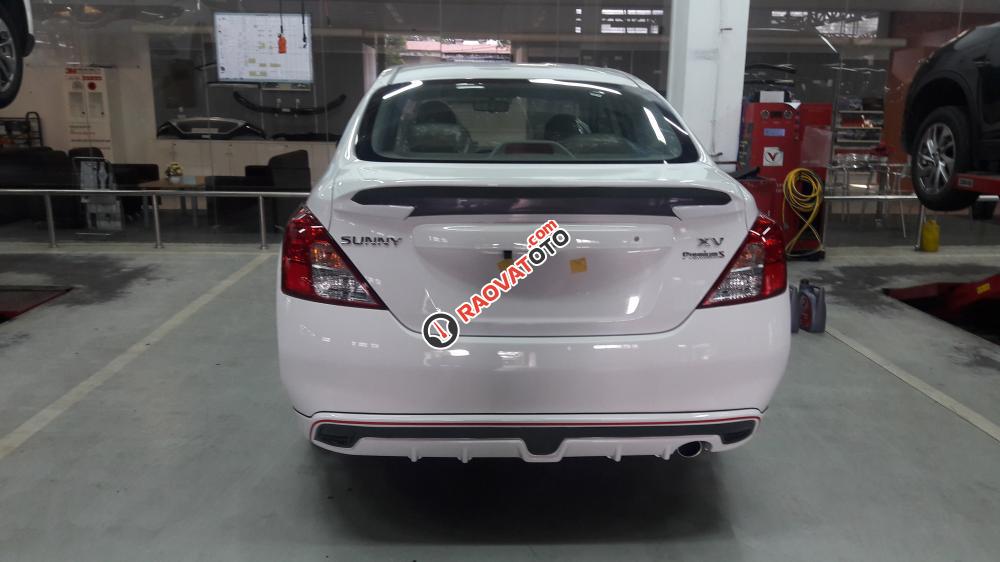 Bán xe Nissan Sunny MT đời 2017, màu trắng-2