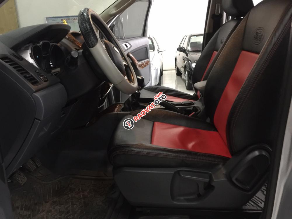 Cần bán xe Ford Ranger XLT 2.2 MT 2012, màu bạc, nhập khẩu-9