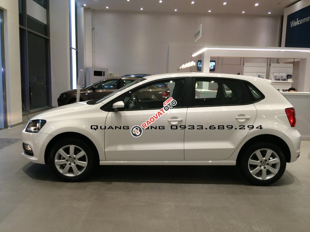 Polo Hatchback - Giao xe toàn quốc nhiều ưu đãi - LH Hotline 0933689294-1