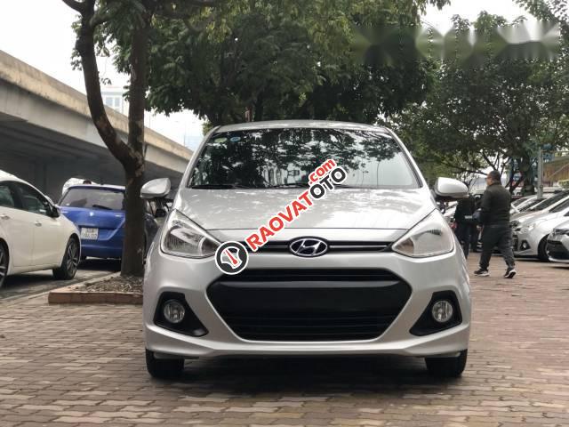 Bán Hyundai Grand i10 1.2 MT đời 2015, màu bạc-1