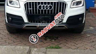 Cần bán Audi Q5 năm 2016, màu trắng, nhập khẩu nguyên chiếc-0