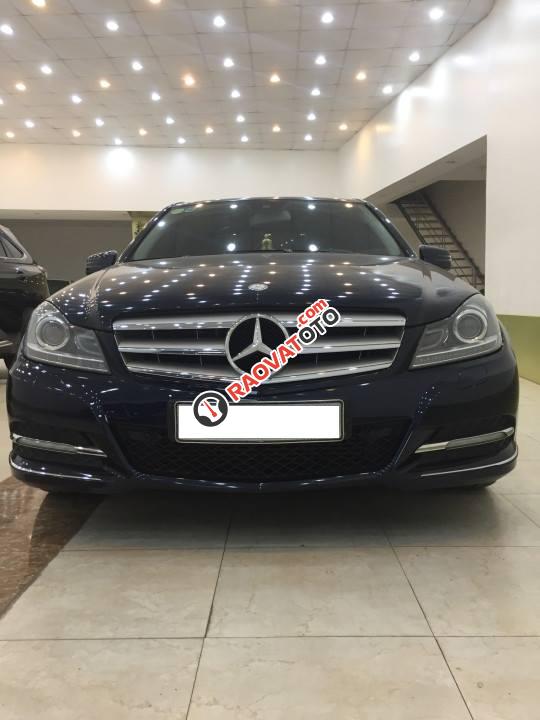 Cần bán Mercedes C200 đời 2012, giá tốt-13