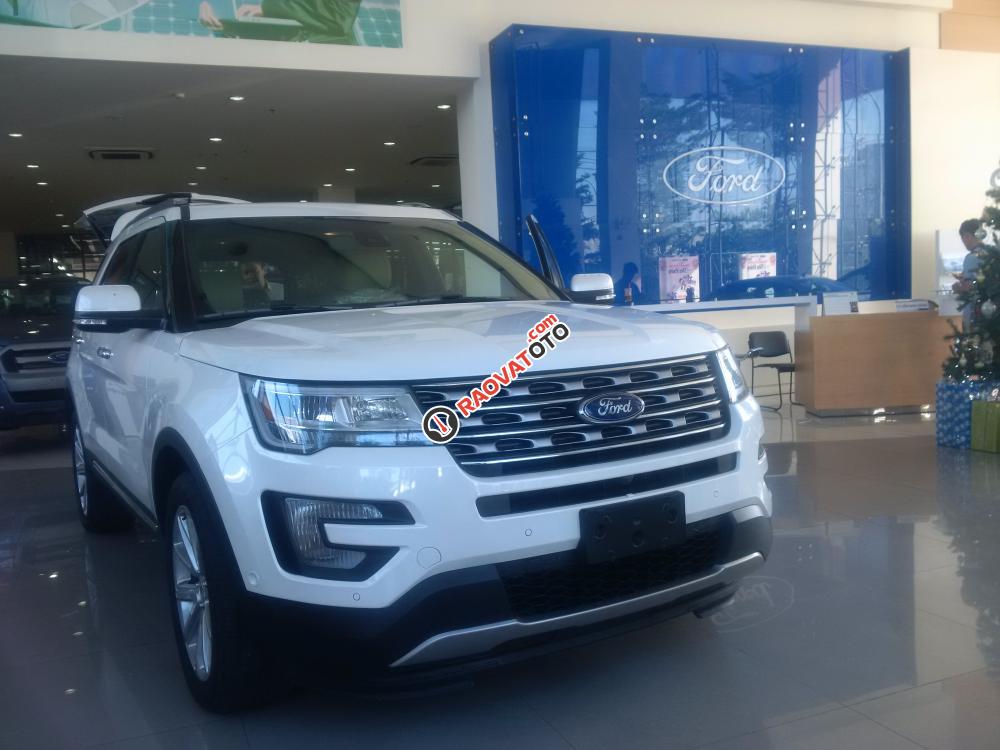 Bán Ford Explorer 2017 nhập Mỹ 100% giá 2 tỷ 180 triệu, tặng bộ phụ kiện cao cấp, giao xe ngay-2