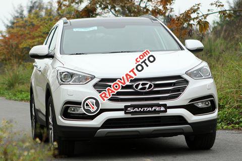 Bán Hyundai Santa Fe đời 2017, màu trắng, giảm giá cực mạnh cho 2018 tại Hyundai Vũng Tàu-0