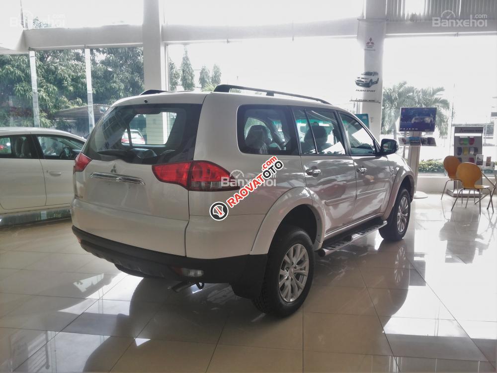 [Mừng xuân] Pajero Sport đời 2017, 3.0 máy xăng dòng SUV mạnh mẽ, cho vay 80%- LH: 0905.91.01.99 Phú-3