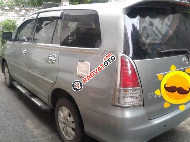 Bán Toyota Innova đời 2011 số sàn, giá tốt-5