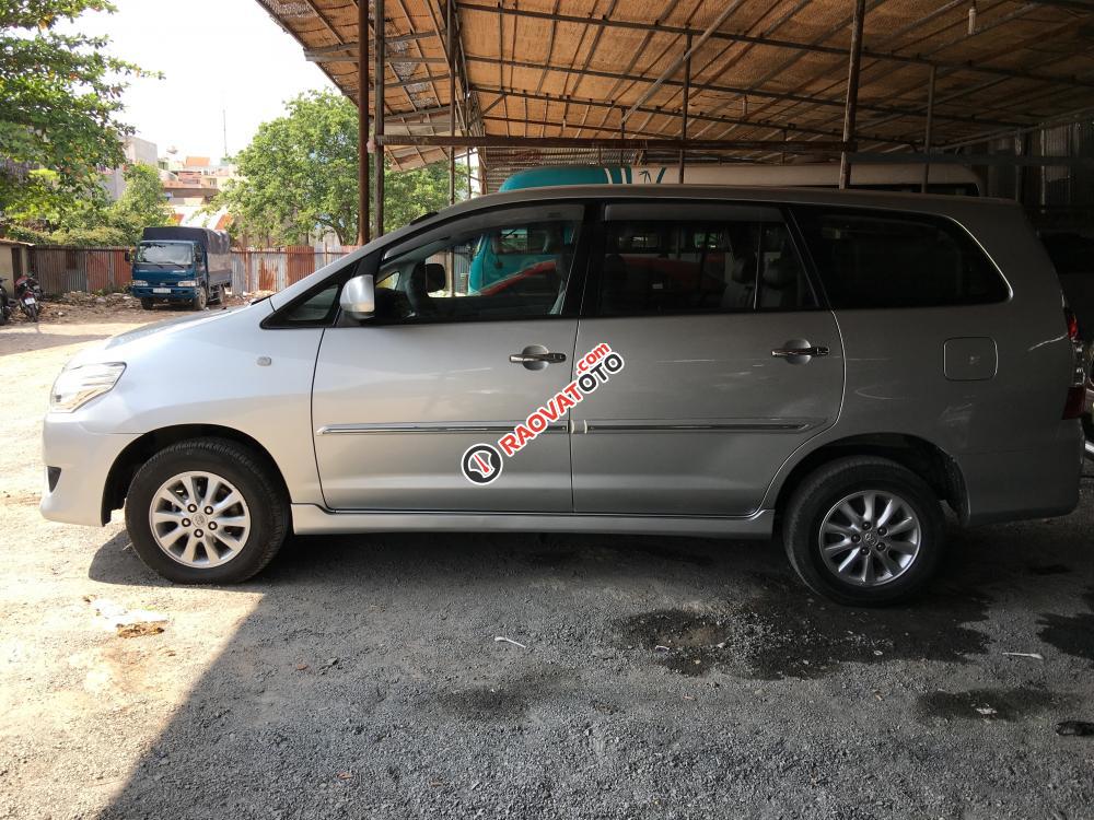 Cần đổi xe bán gấp Innova 2013 dòng E 505tr-1