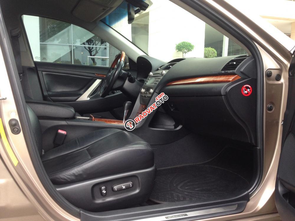 Xe Toyota Camry 3.5Q 2008, màu nâu còn mới-11