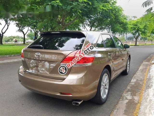 Bán Toyota Venza đời 2009, màu nâu, xe nhập chính chủ, giá tốt-0