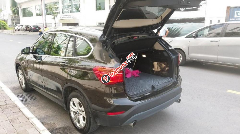 Bán xe BMW X1 sDrive20i đời 2015, màu đen, xe nhập-7