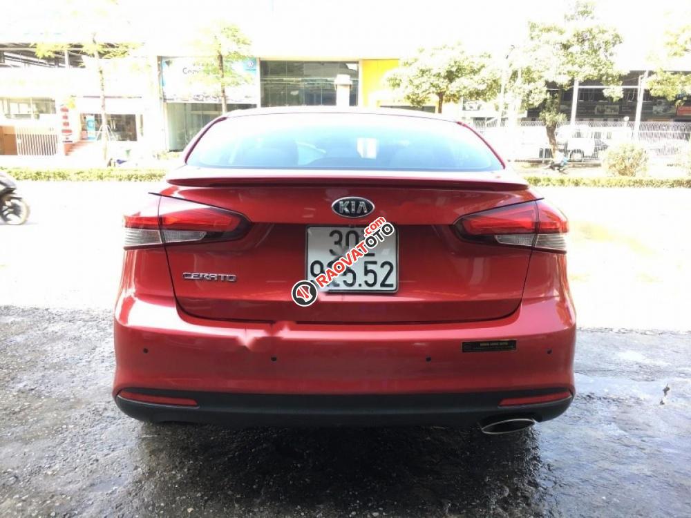 Cần bán gấp Kia Cerato 2.0 AT đời 2017, màu đỏ chính chủ-1