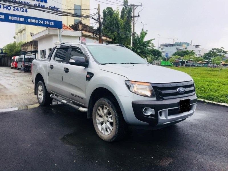 Bán Ford Ranger 3.2 đời 2015, màu trắng, nhập khẩu-1