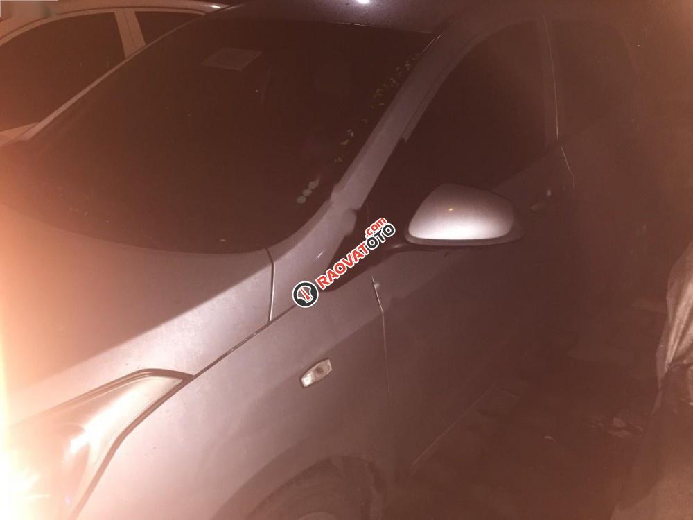 Bán Hyundai Grand i10 đời 2015, màu bạc, nhập khẩu nguyên chiếc, giá chỉ 270 triệu-6