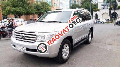 Bán xe Toyota Land Cruiser đời 2012, màu bạc, nhập khẩu-0