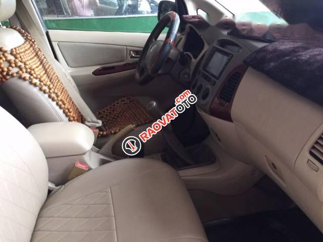 Cần bán gấp Toyota Innova MT đời 2006 số sàn-5