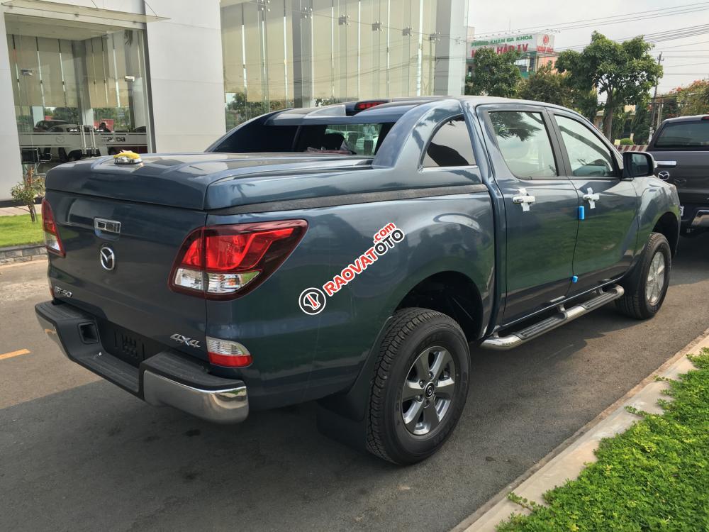 Mazda BT-50 - Mazda Bình Tân tưng bừng khai trương nhiều ưu đãi-4