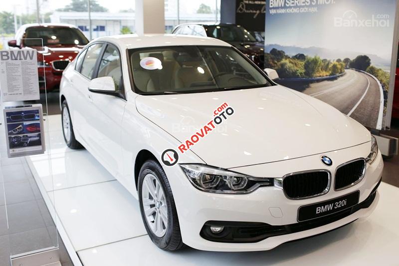 Bán xe BMW 3 Series (320i + 320i LCI + 330i + 320i GT) nhập khẩu, có xe giao ngay, giá rẻ nhất, nhiều màu-12