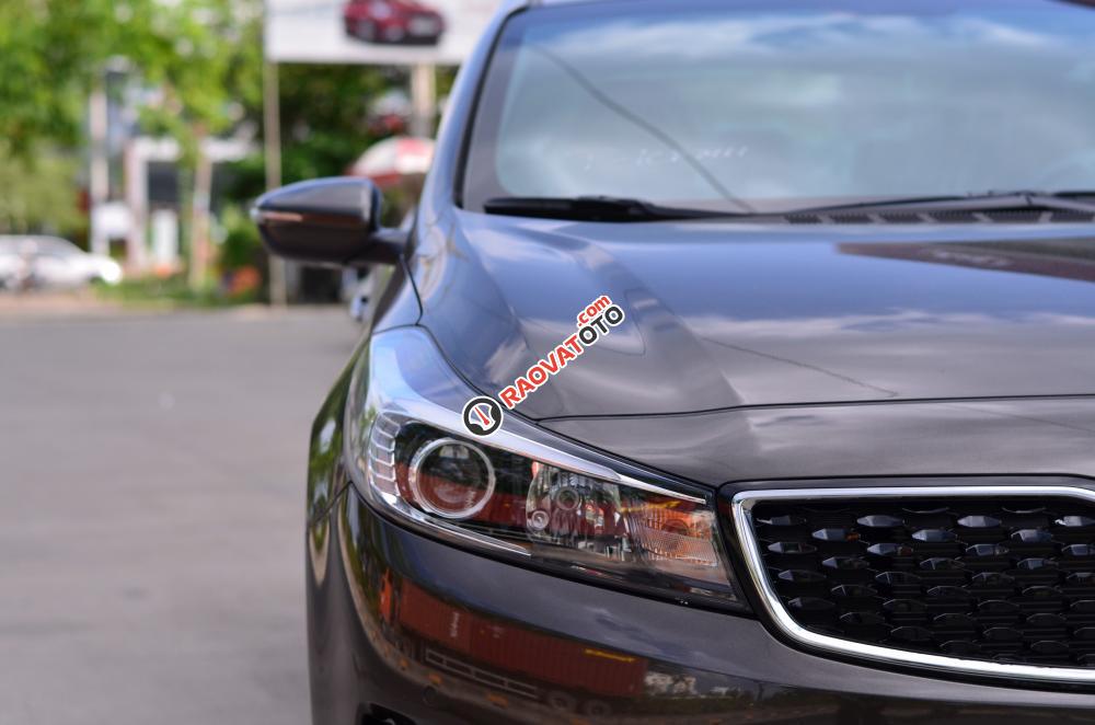 Bán Kia Cerato AT đời 2017, màu nâu, giá tốt nhất thị trường-4