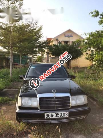 Bán Mercedes E300 năm 1990, màu đen -5