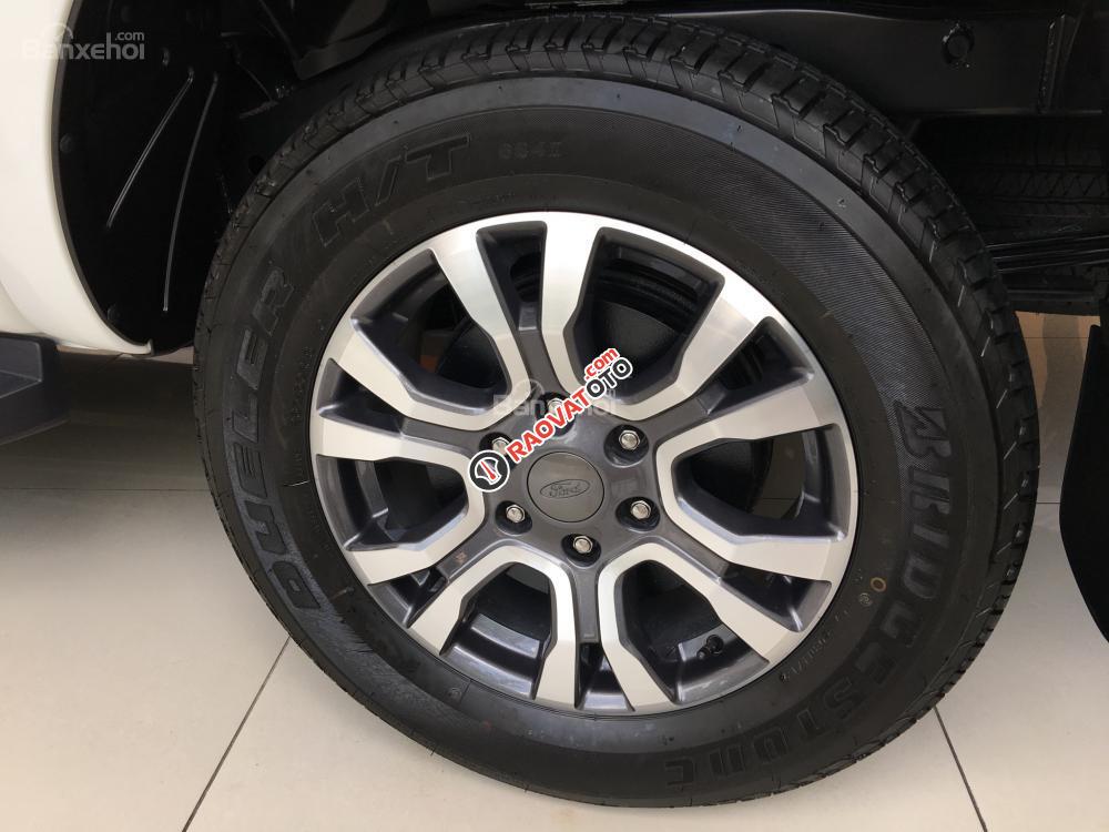 Ford Ranger Wildtrak 3.2L nhập khẩu, xe giao ngay-6