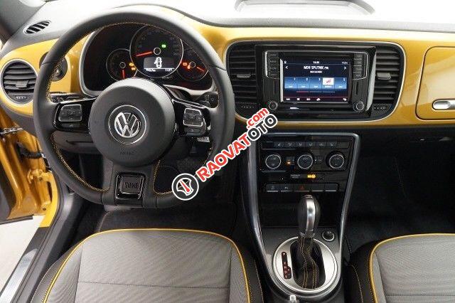 Bán Volkswagen Beetle Dune đời 2017, màu vàng, nhập khẩu nguyên chiếc-4