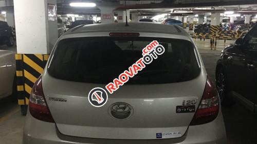 Bán xe Hyundai i20 1.4AT đời 2011, màu bạc, nhập khẩu xe gia đình, 365tr-0