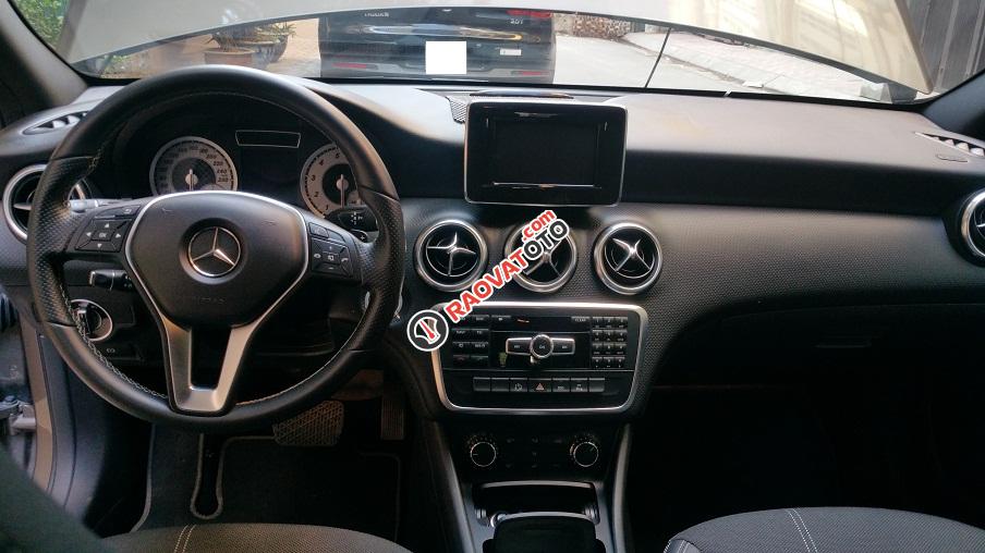 Cần bán xe Mercedes A200 nhập khẩu 2014, màu xám (ghi), nhập khẩu, giá cạnh tranh-1