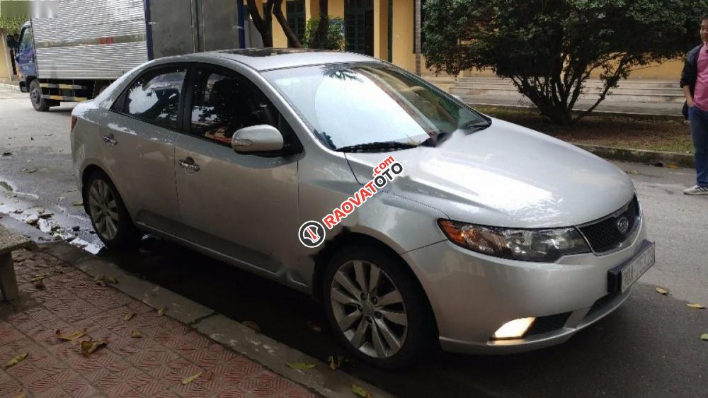 Cần bán Kia Forte SLI đời 2009, màu bạc, nhập khẩu-1