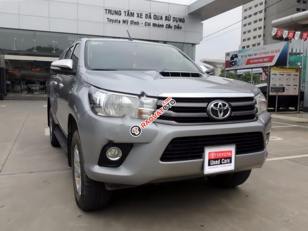 Bán Toyota Hilux 2.5E 4x2 MT đời 2015, màu bạc, nhập khẩu nguyên chiếc -0