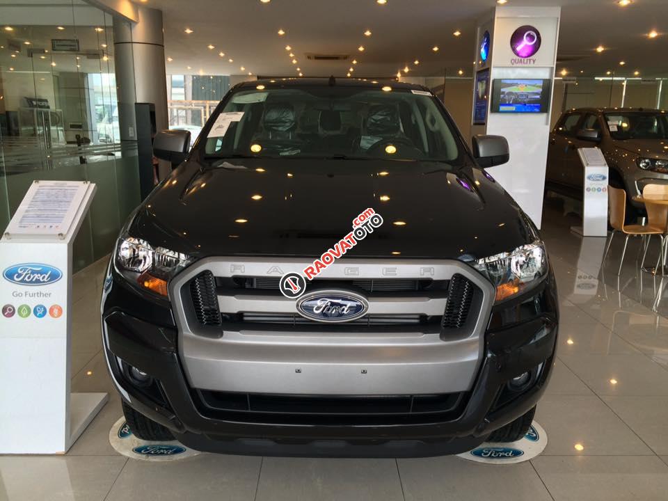 Cần bán Ford Ranger XLS 2.2L AT, màu xám (ghi), nhập khẩu chính hãng-0