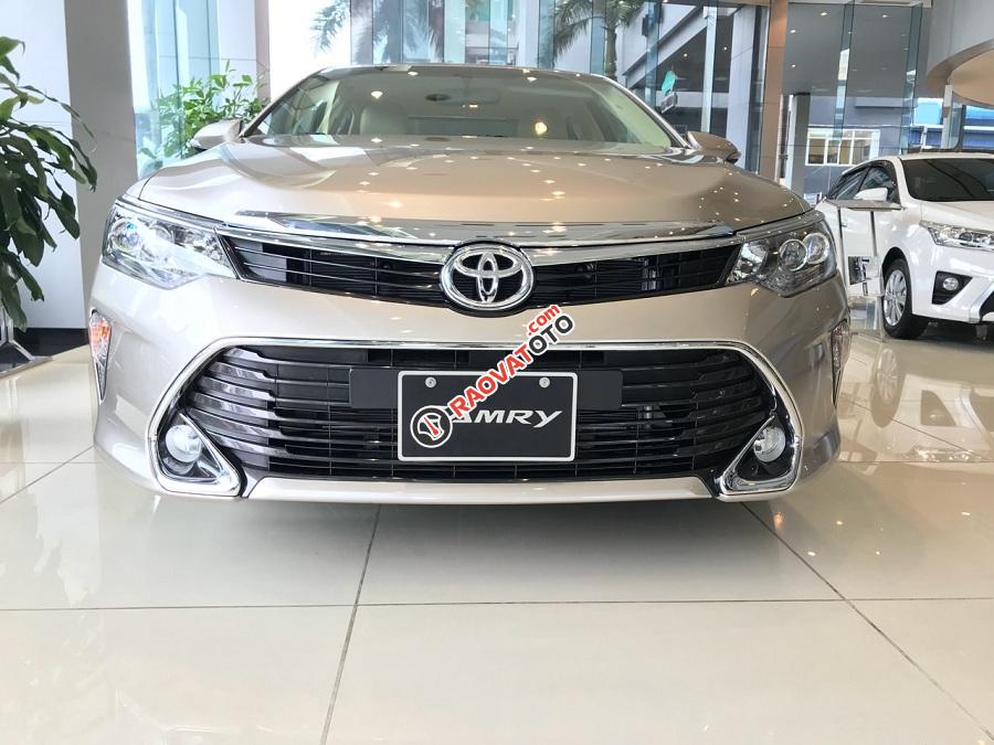 Toyota Camry 2.5Q - Nâu vàng, giá tốt. Nhận xe ngay trong ngày - Đại Lý Toyota Mỹ Đình/hotline: 0973.306.136-6