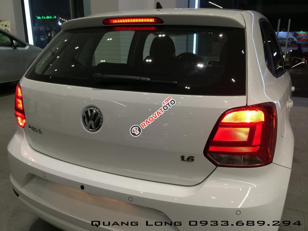 Polo Hatchback - năng động cho đô thị - LH Long 0933689294-6