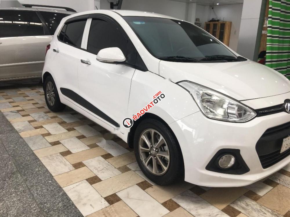 Bán ô tô Hyundai Grand i10 đời 2014, màu trắng, xe nhập số tự động, giá 340tr-9