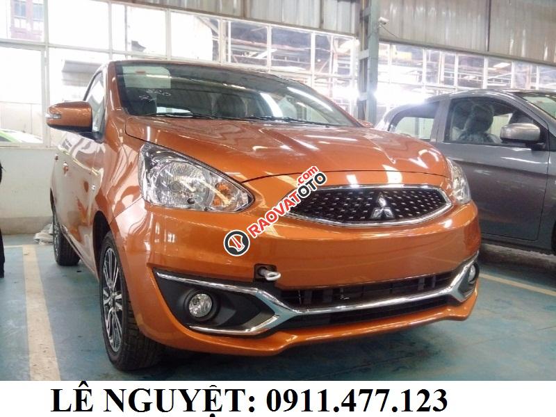 Bán Mitsubishi Mirage màu cam, xe nhập khẩu, siêu lợi xăng, hỗ trợ trả góp, LH 0911477123-4