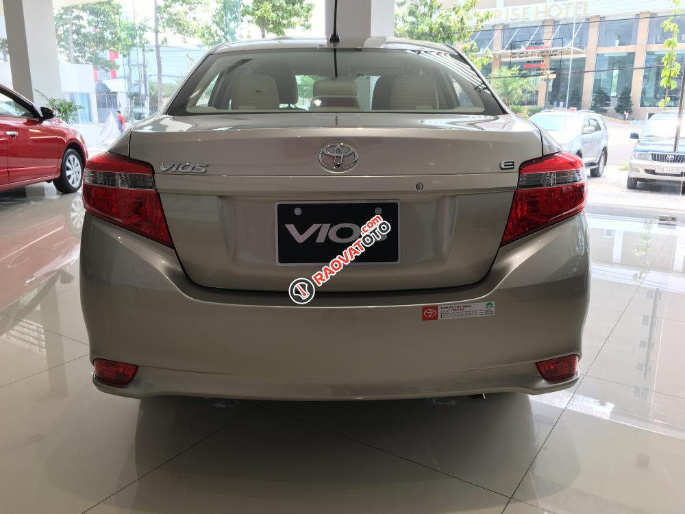Bán xe Toyota Vios 2017, tặng phí trước bạ 100%, tặng BH, PK, trả trước 130tr giao ngay tại Tây Ninh-7