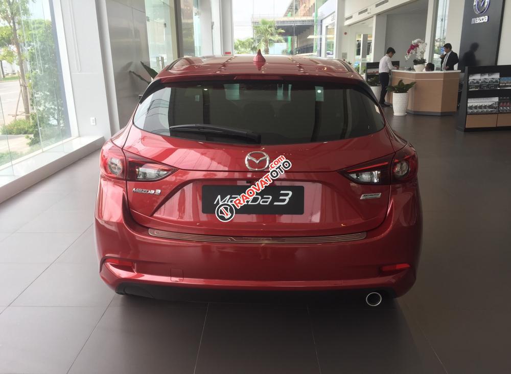 Chỉ 180 triệu - Sở hữu ngay Mazda 3 1.5AT 2017, LH: 0938.807.230-3