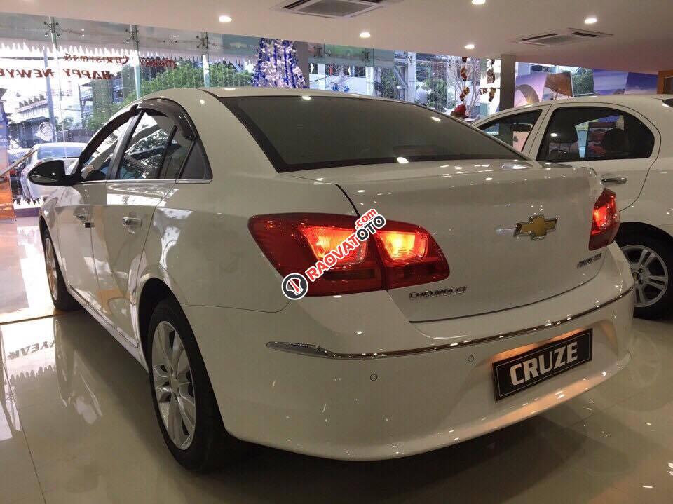 Bán Chevrolet Cruze LTZ 2018 - Hỗ trợ vay 95% giá trị xe, lãi suất hấp dẫn-6