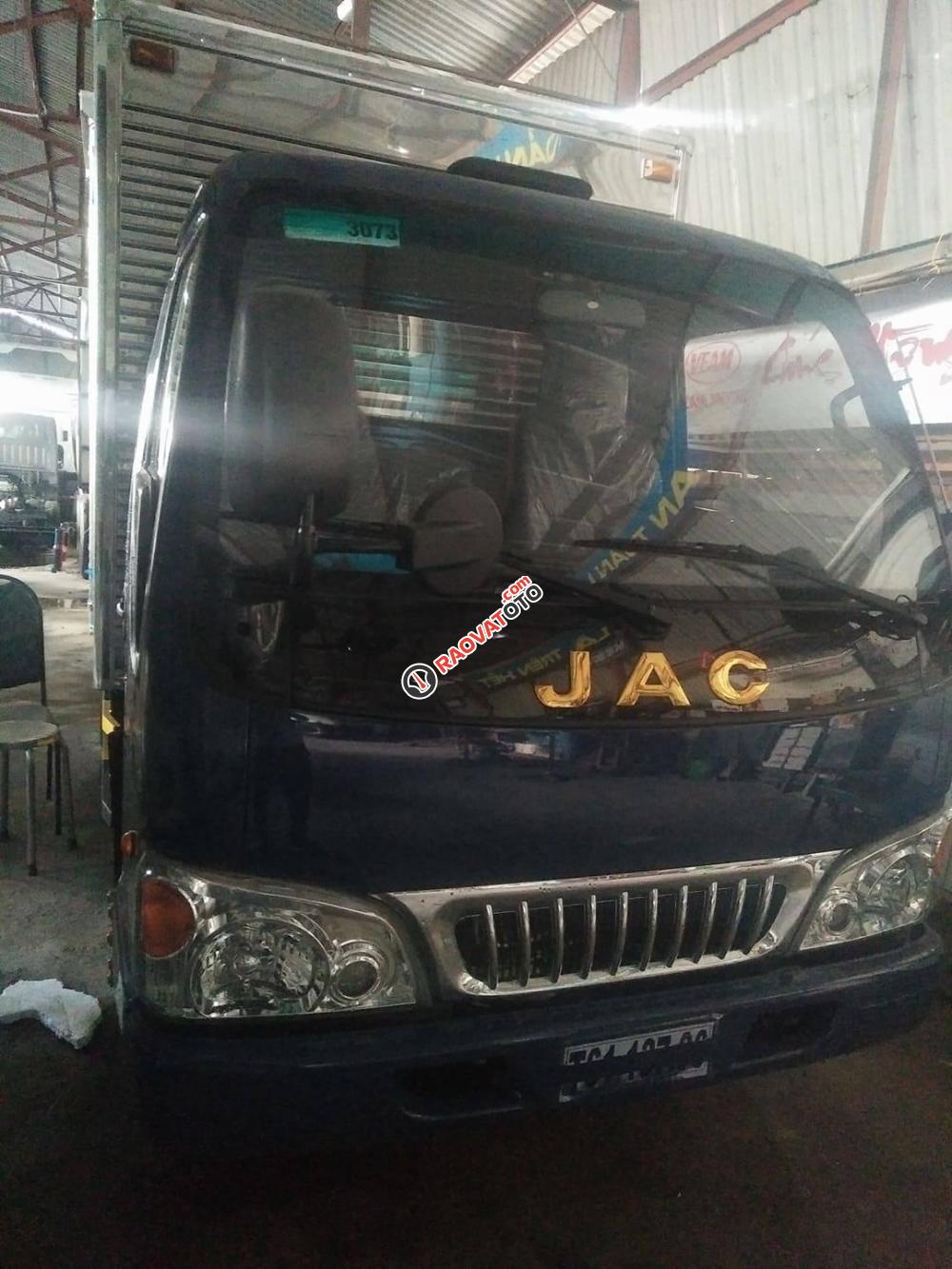 Xe tải Jac 2T4, giá siêu rẻ, trả góp cao 80%-1