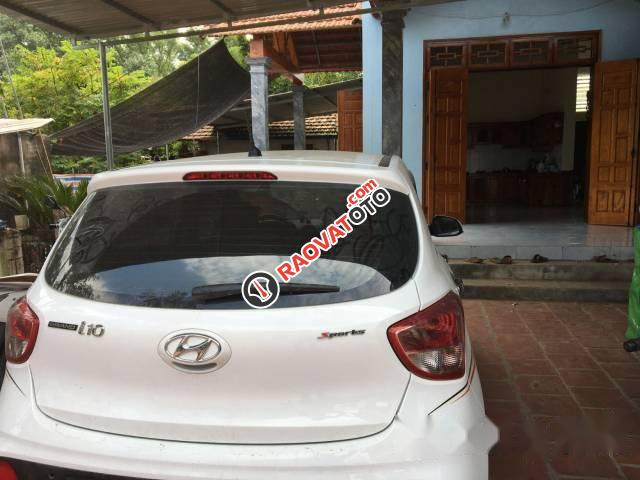 Bán xe Hyundai Grand i10 đời 2017, màu trắng -0