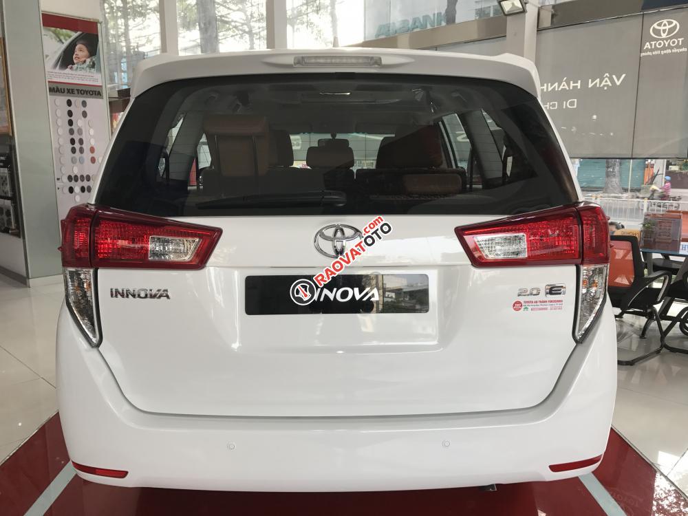 Sở hữu xe Toyota Innova E 2018 chỉ với 190 triệu, trả góp 10-11 triệu/tháng, lãi suất giảm dần-2