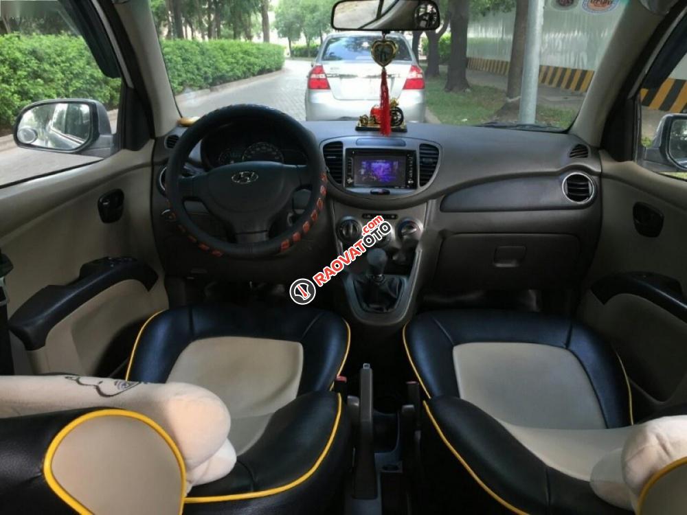 Bán Hyundai i10 1.1 MT đời 2011, màu bạc, nhập khẩu nguyên chiếc-5