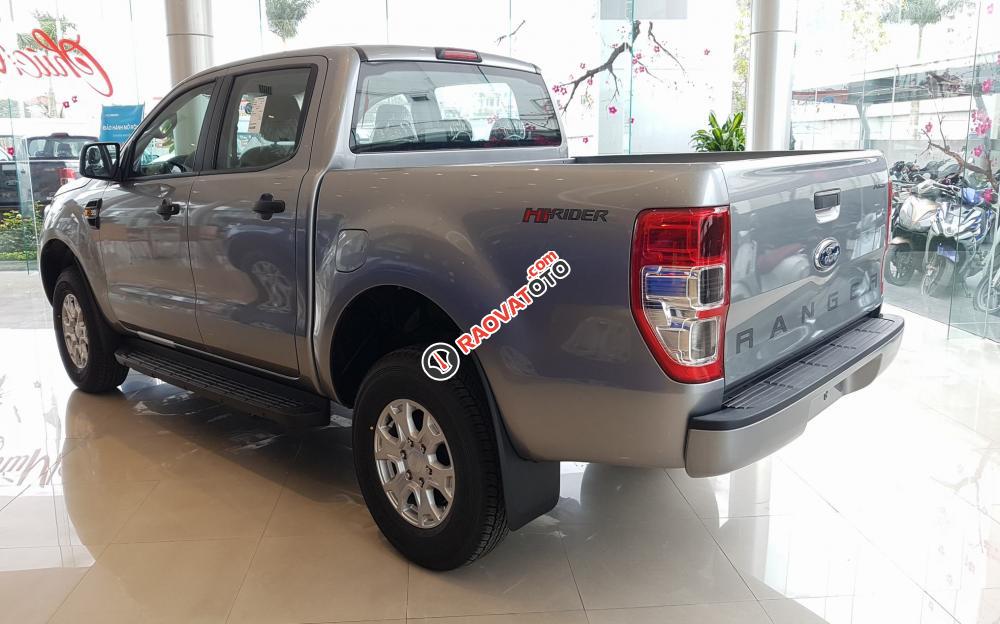 Bán xe Ford Ranger 2.2L XLS 4x2 AT đời 2017, nhập khẩu nguyên chiếc-7